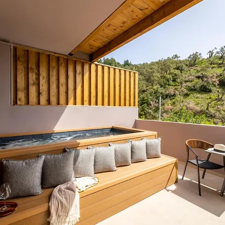 Skiathos Avaton & Villas, Philian And