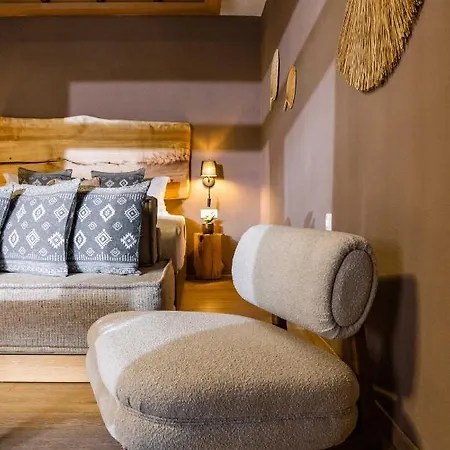 Skiathos Avaton & Villas, Philian And 메갈리 아모스