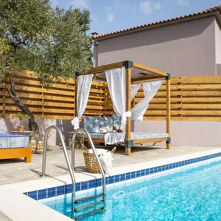 Skiathos Avaton & Villas, Philian And Мегали-Аммос